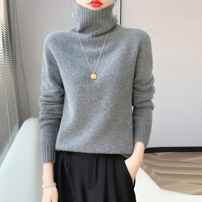 Jeanne - Elegant Cashmere Sweater